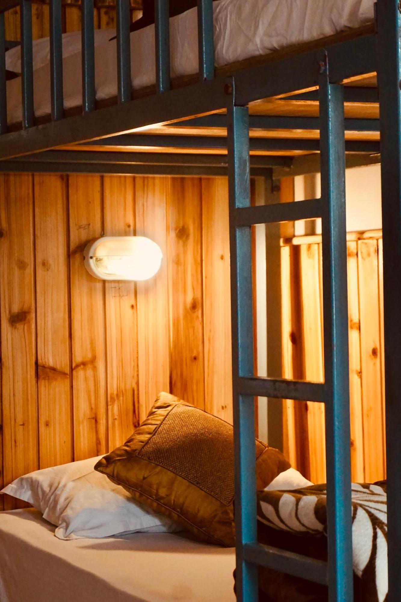 Wake In Himalayas Hostel Pelling Exterior photo